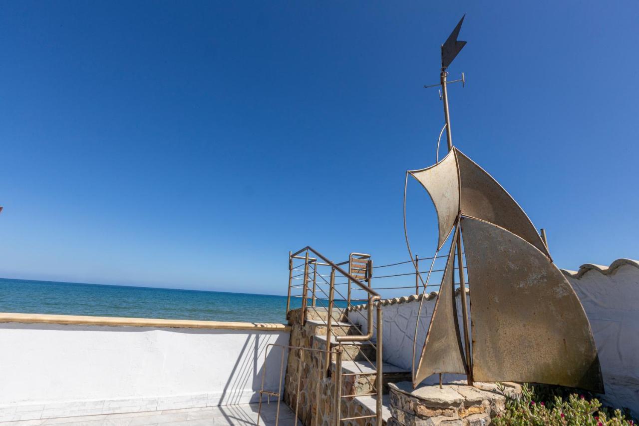 فيلا Casa Vacanza Barbera - In Riva Al Mare ترابيتو المظهر الخارجي الصورة