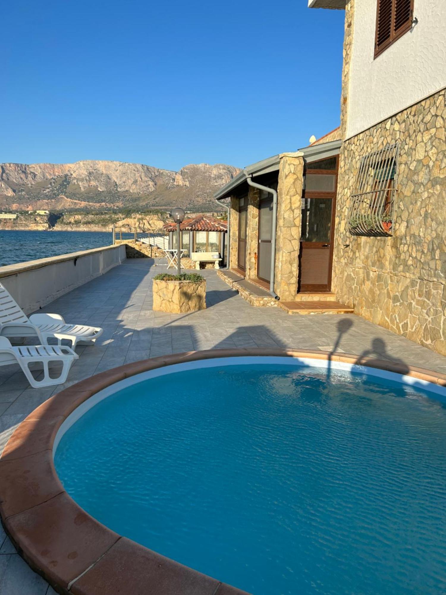 فيلا Casa Vacanza Barbera - In Riva Al Mare ترابيتو المظهر الخارجي الصورة