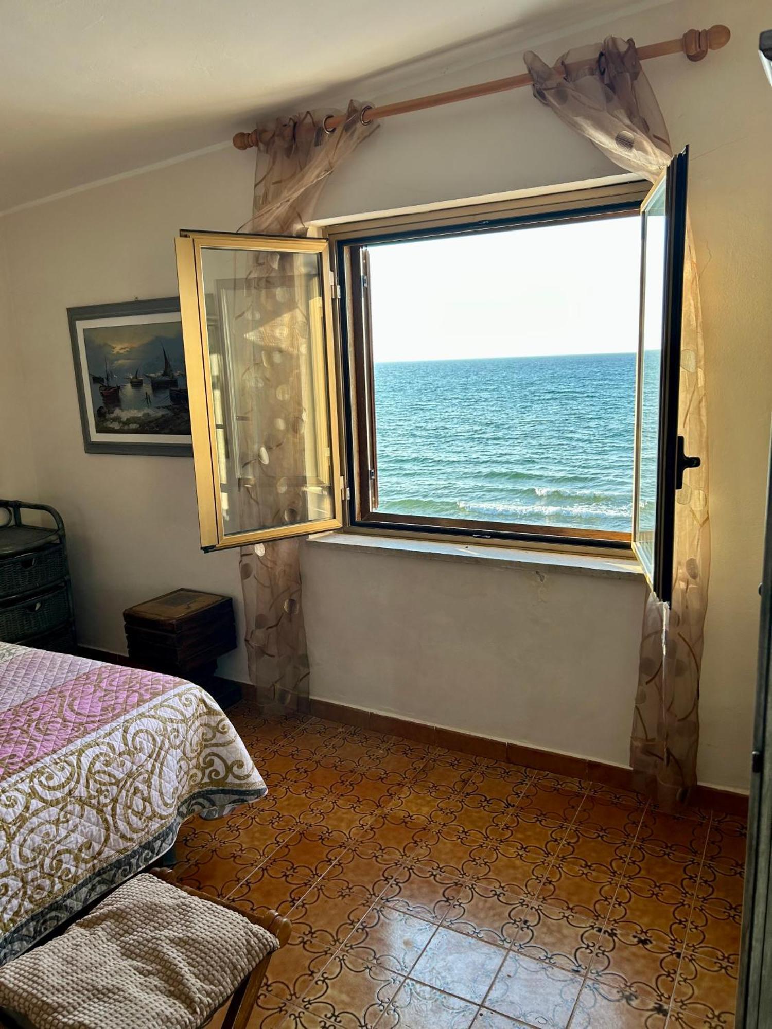 فيلا Casa Vacanza Barbera - In Riva Al Mare ترابيتو المظهر الخارجي الصورة
